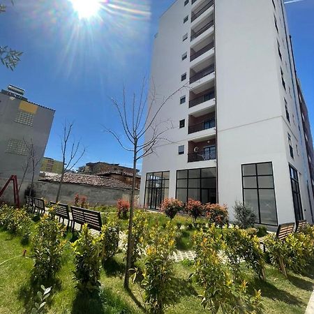 Center Tirana Goldi Apartment 外观 照片